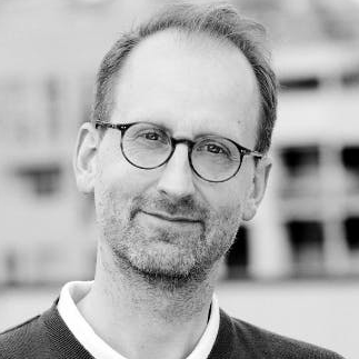 Tobias Larsson