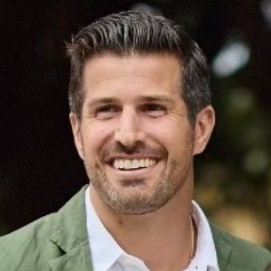 Justin Nabozna