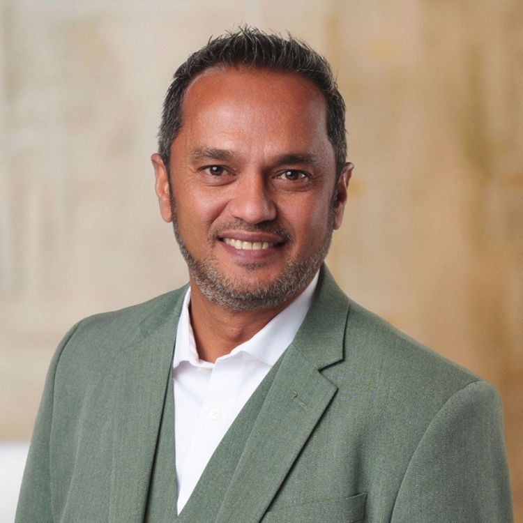 Moinul Khan