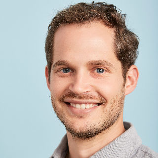 Daniel Titcomb