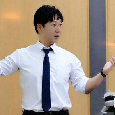 Hongsu Jung